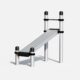 Schrägbank aus robustem und wetterfestem Material, ideal für Sit-ups und Core-Training in Outdoor-Fitnessanlagen.