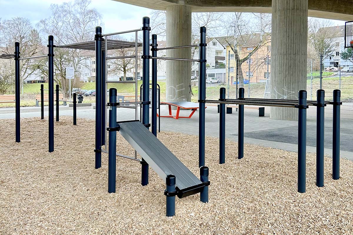 Überdachter Calisthenics Park Am Brückle in Kornwestheim